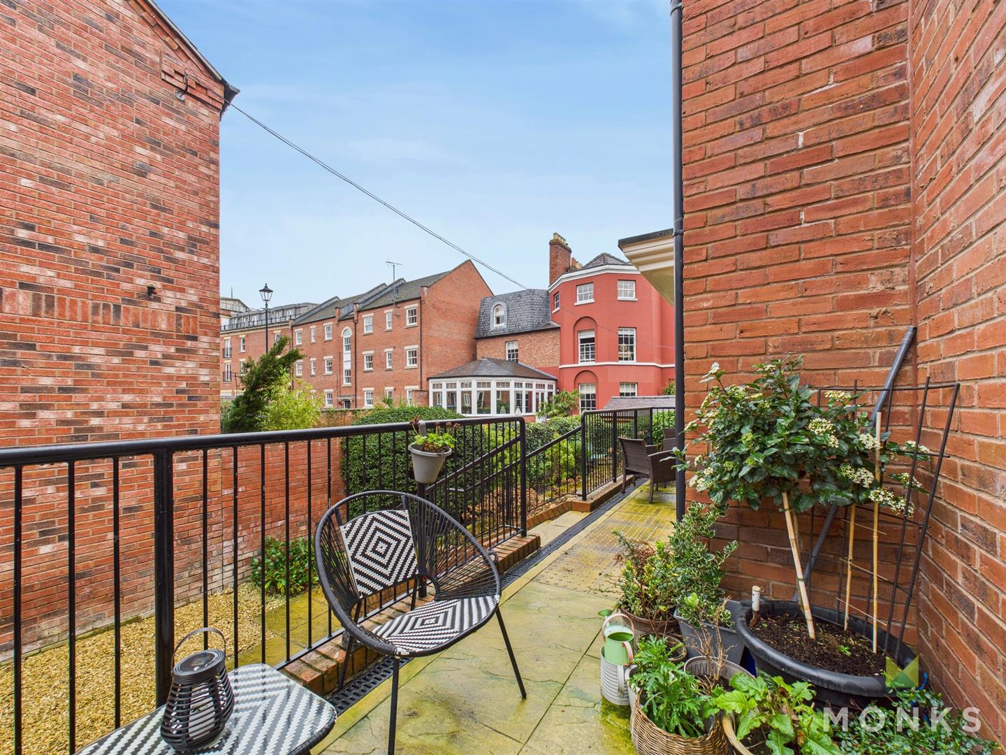 7 St. Julians Mews Williams Way, Shrewsbury, SY1 1AD For Sale